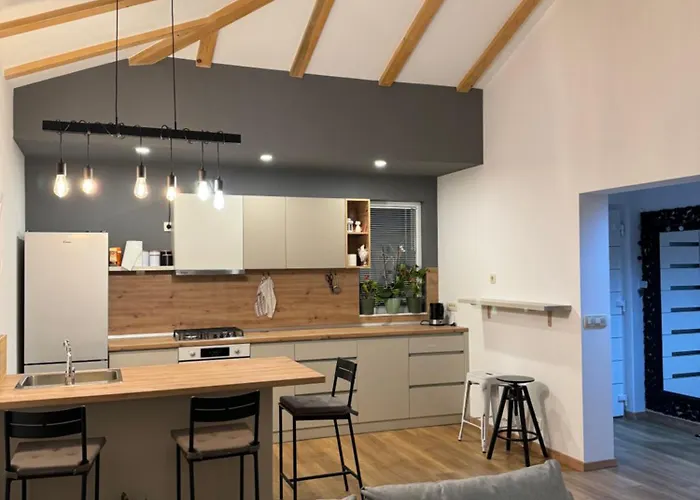 Barbie's House Вилла Zerava