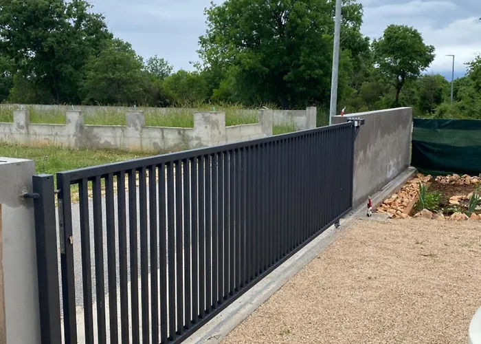 Barbie's House Вилла Zerava