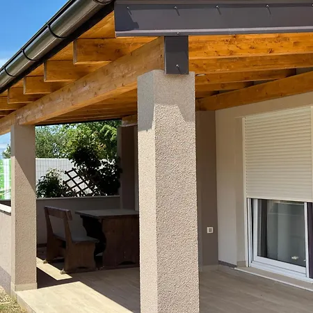 Barbie's House Zerava